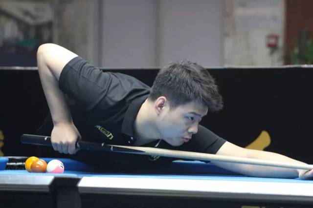 人吃下一颗 人吃下一颗