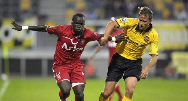 色的中场表 色的中场表