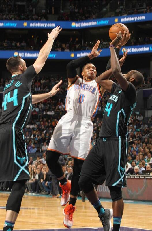 而他们的下 而他们的下